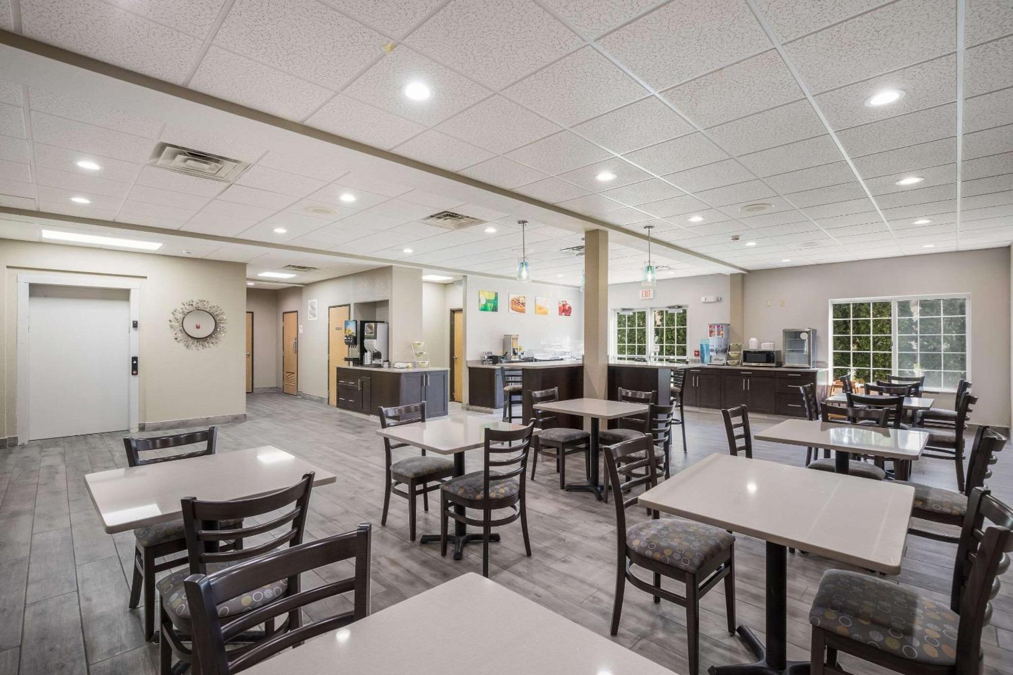 Quality Inn & Suites Lodi I-90 Exterior foto