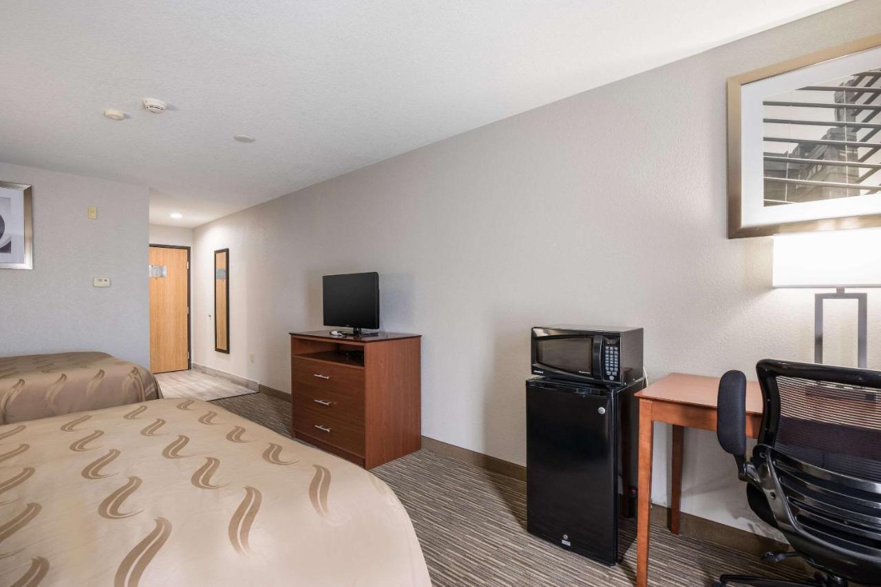 Quality Inn & Suites Lodi I-90 Exterior foto