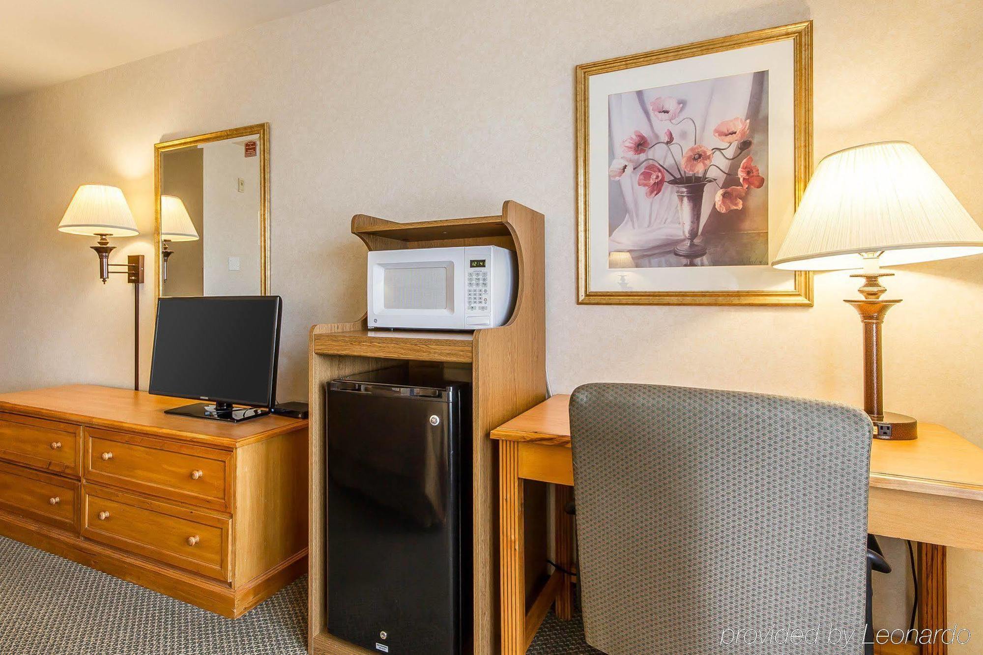 Quality Inn & Suites Lodi I-90 Exterior foto